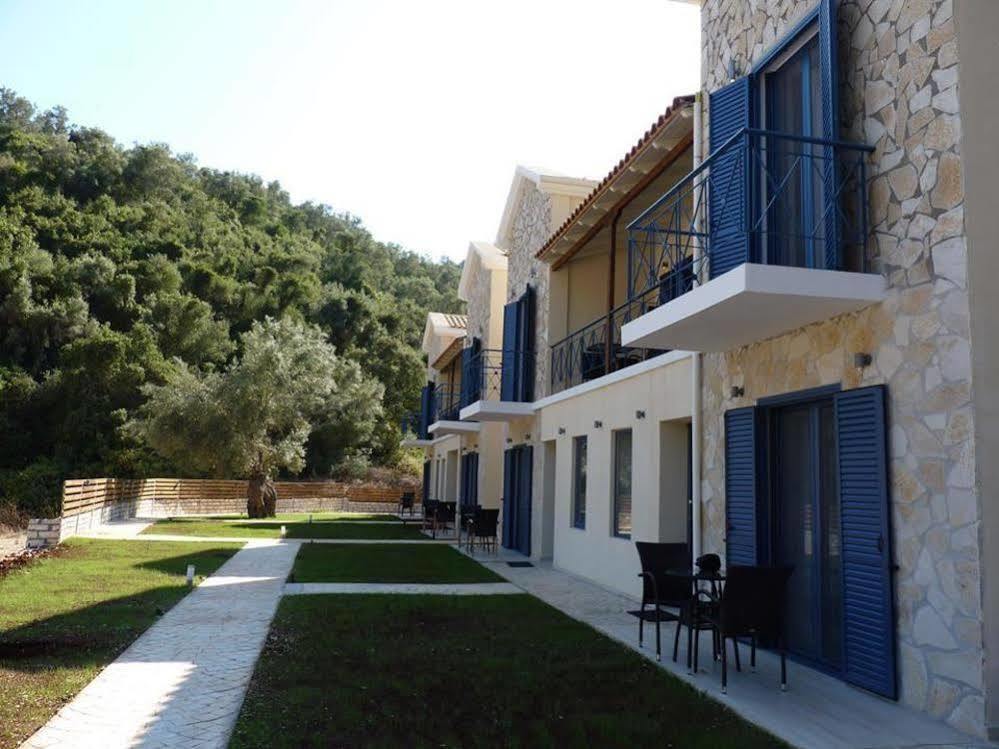 Ilianthos Apartments & Studios Μικρός Γιαλός Εξωτερικό φωτογραφία